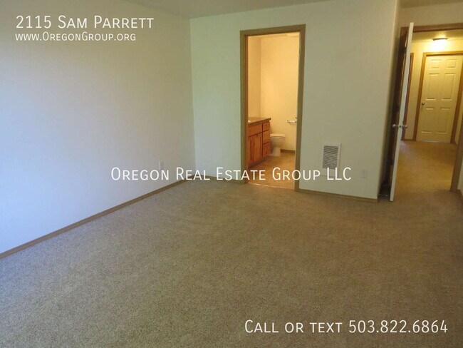 Building Photo - 2115 Sam Parrett Dr
