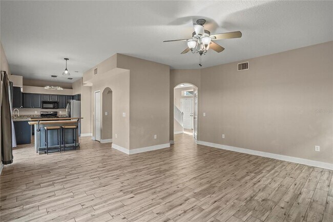 Building Photo - 25725 Aldus Dr