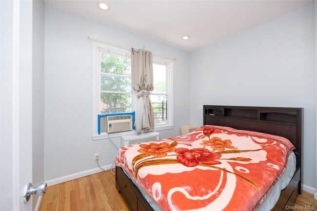 Building Photo - 68-48 78th St