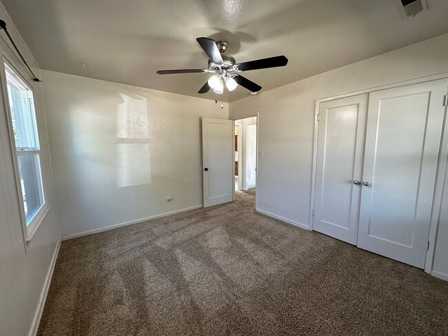 Building Photo - No Deposit