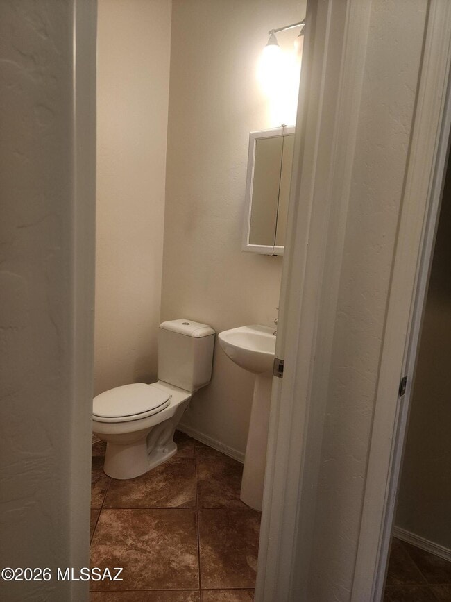 Building Photo - 10615 E Native Rose Trail