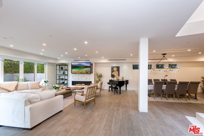 Building Photo - 9401 Kirkside Rd