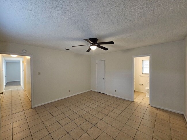 Building Photo - 2203 Wheeler Cir