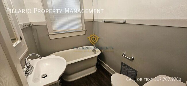 Building Photo - 3709 Brookside Pkwy S Dr