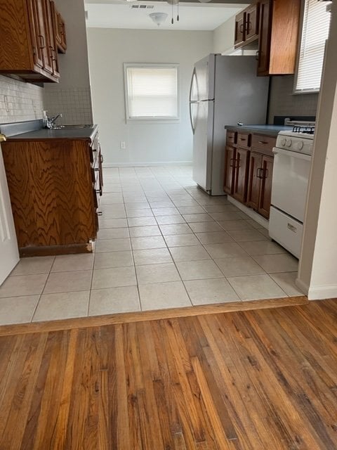 Building Photo - 5605 Lee Ave