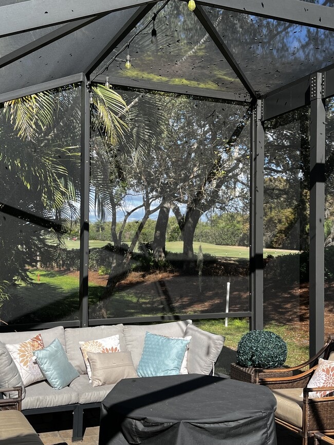 Building Photo - 9421 Old Hickory Cir