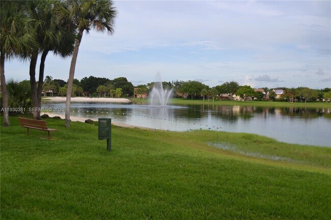 Building Photo - 9727 Hammocks Blvd