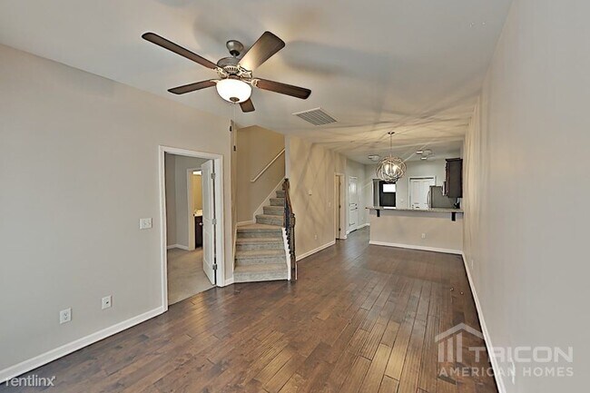 Building Photo - 409 Riverwood Ct