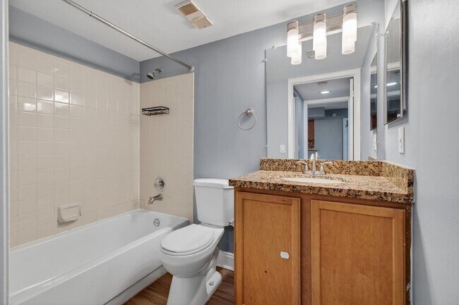 Building Photo - 744 Executive Center Dr