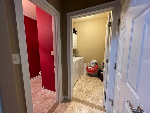 Building Photo - 2591 N Trafalger Dr