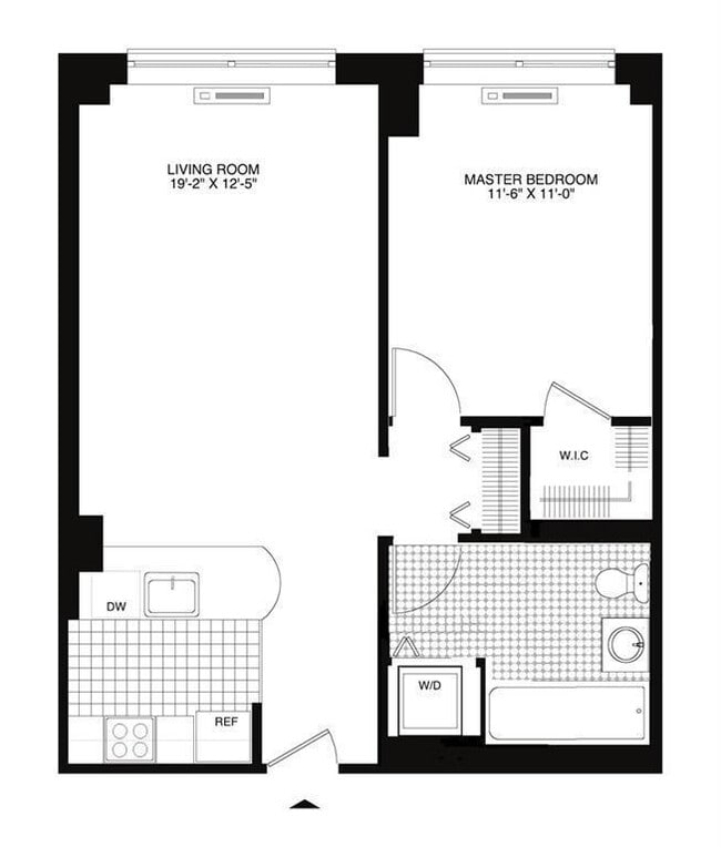 Building Photo - 102 Christopher Columbus Dr