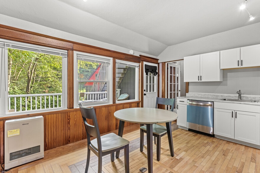 Building Photo - 115 Garvins Falls Rd