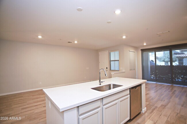 Building Photo - 3855 S McQueen Rd