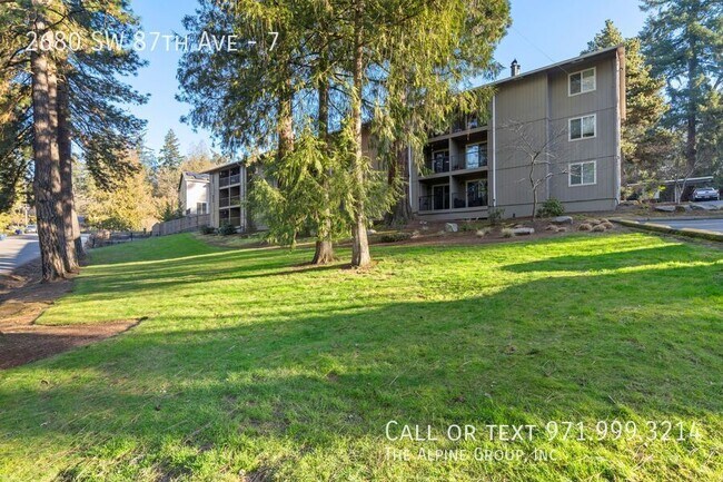 Building Photo - 2680 SW 87th Ave