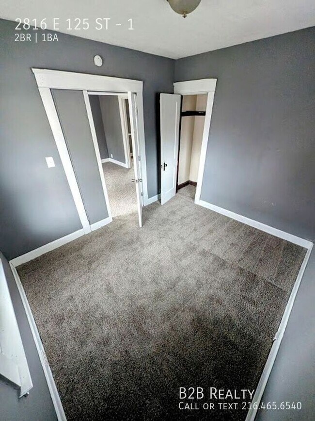 Building Photo - 2816 E 125th St