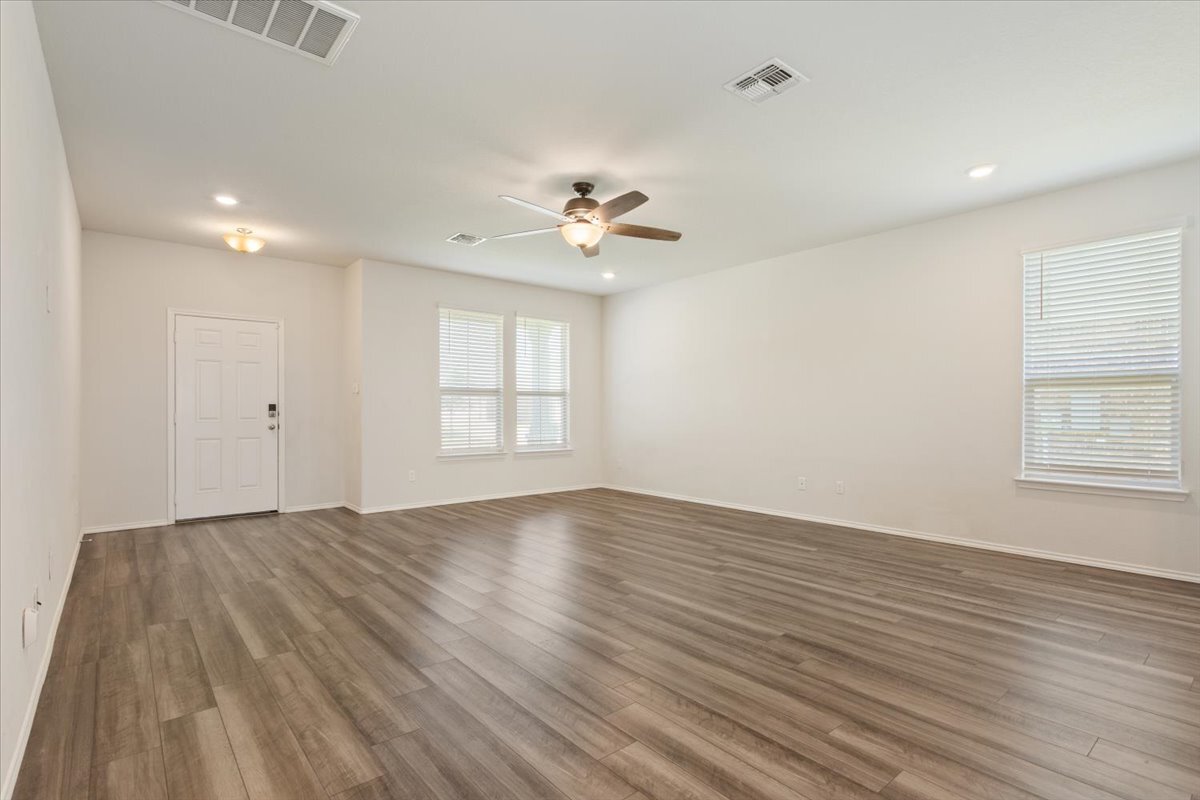 Building Photo - 6317 Elephant Butte