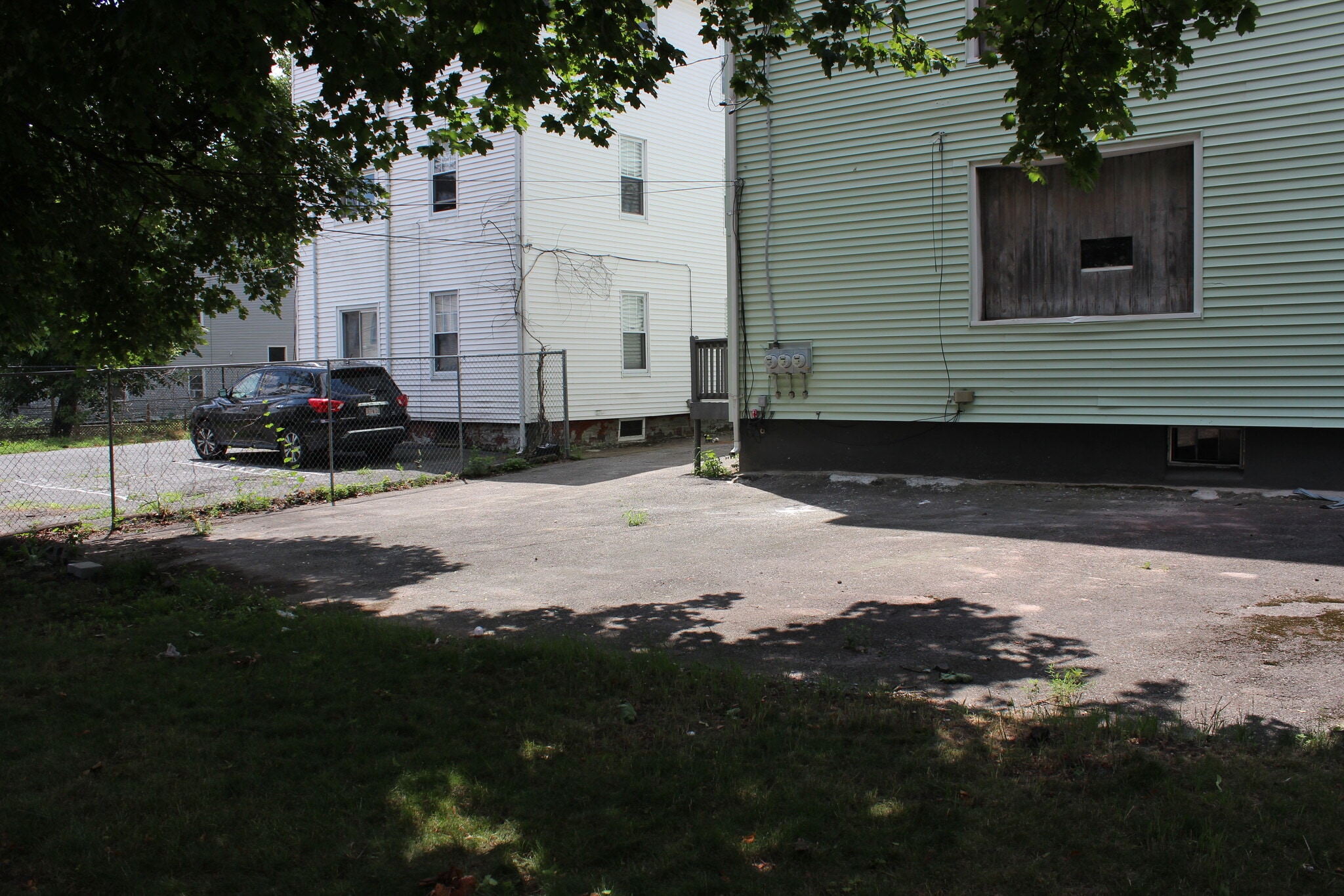 Shaded yard - 25 Wyman St