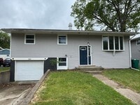 Building Photo - 541 W 67th Ln