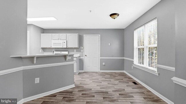 Building Photo - 14101 Kathleen Ln