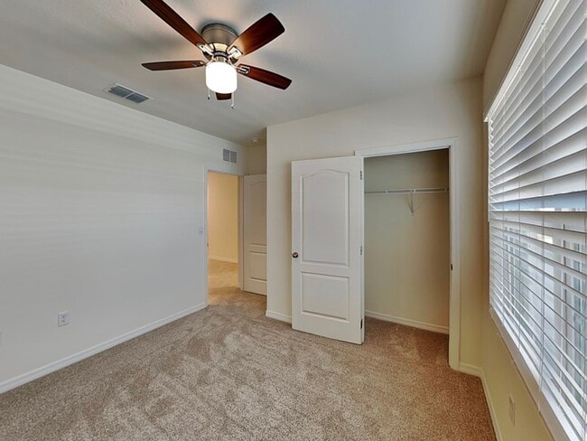 Building Photo - 1004 Brooklet Dr