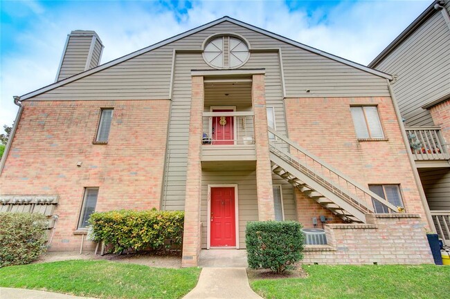 Building Photo - 2023 Gentryside Dr