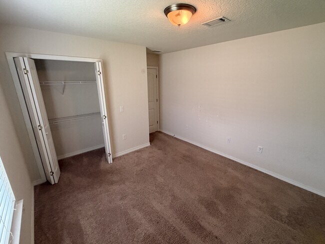 Building Photo - 4957 Wabash Pine Ct