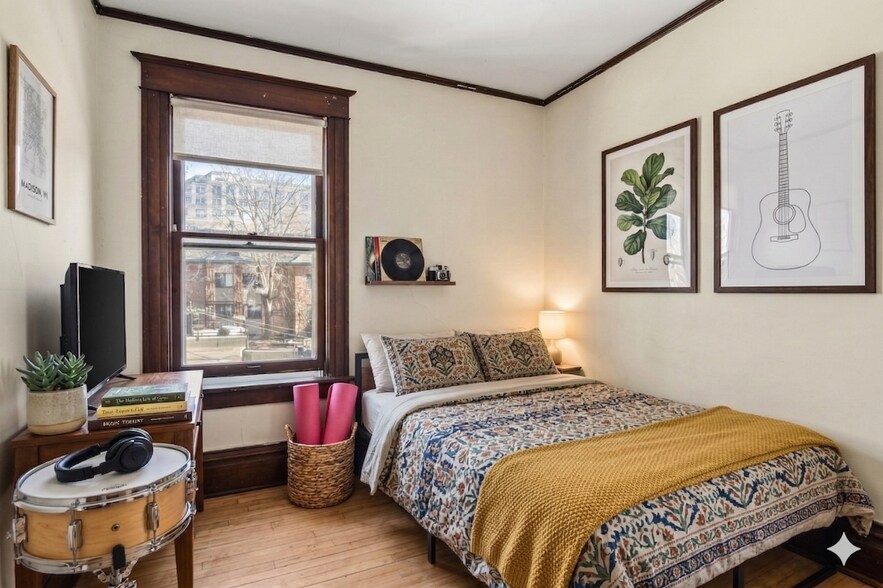 Building Photo - 120 N Franklin St