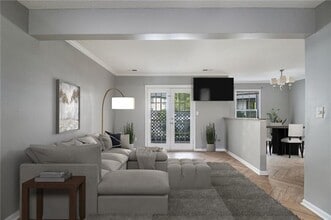 Building Photo - 3599 Woodbriar Cir