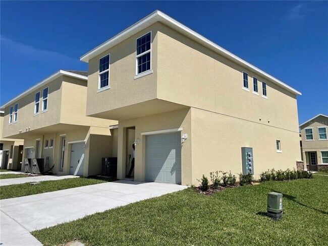 Building Photo - 181 Holly Village Dr