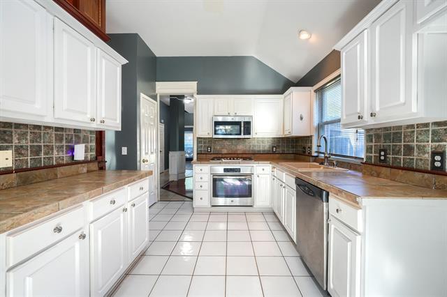 Building Photo - 1813 Newton Dr