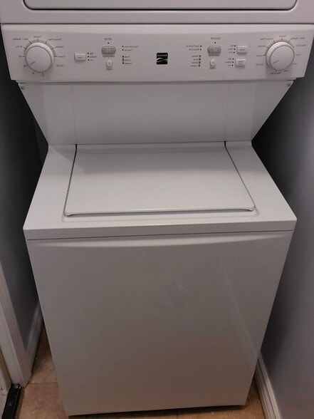 Building Photo - 3313 California St