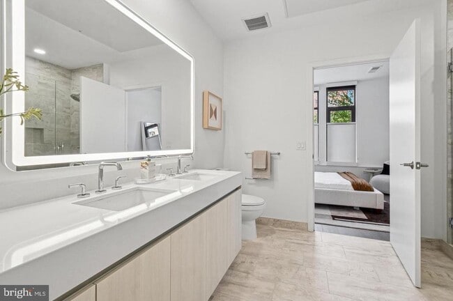 Building Photo - 2650 Woodley Rd NW