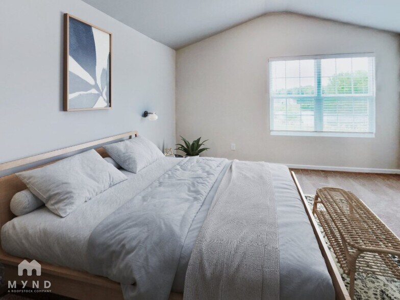 Building Photo - 250 Royal Mdw Dr