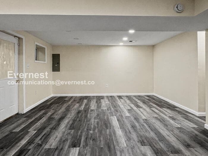 Building Photo - 9005 Heatherfield Ct