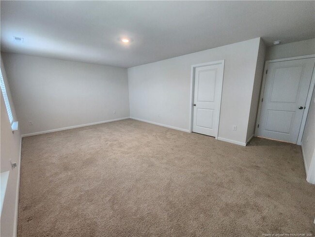 Building Photo - 15 Charlies Bnd Wy