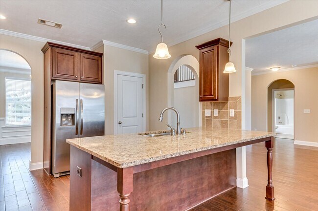Building Photo - 835 Williford Run Dr