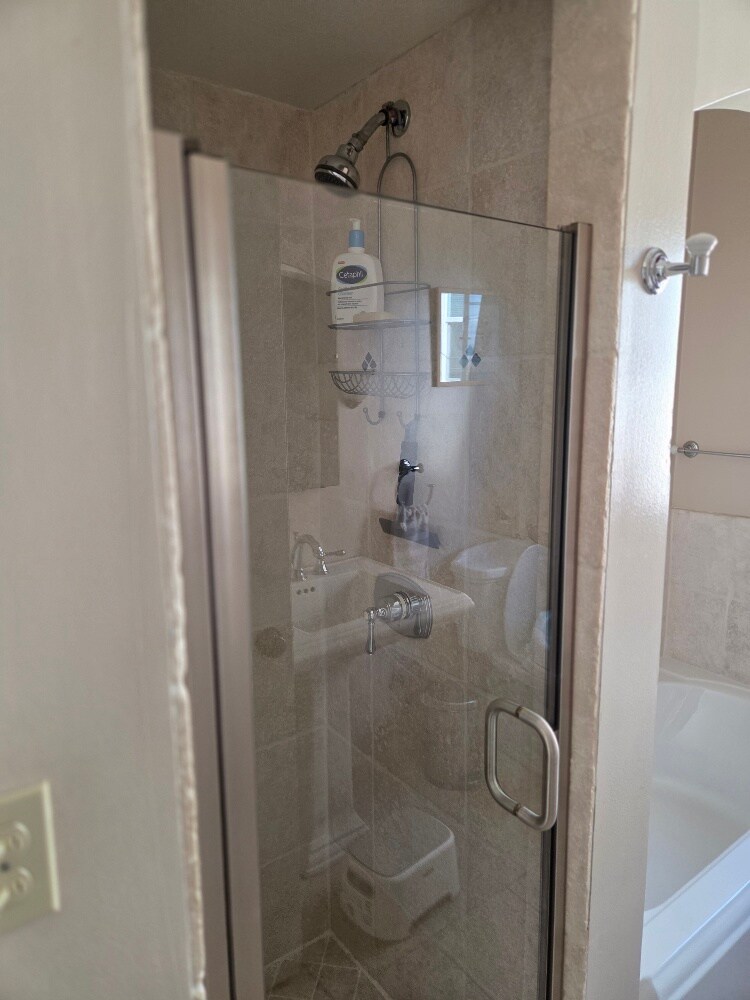 Building Photo - 6746 Cutting Blvd