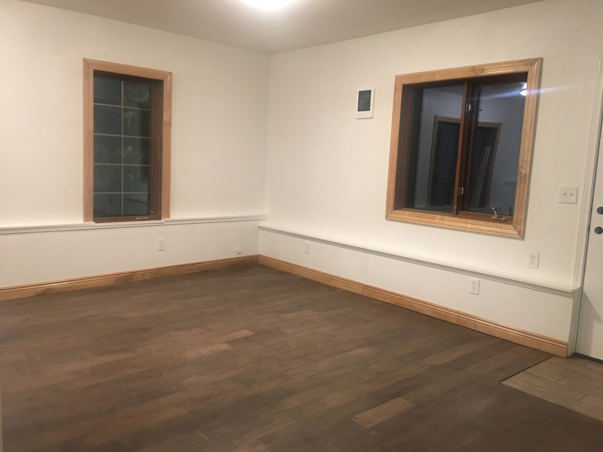 Living Area - 23824 SE 28th St