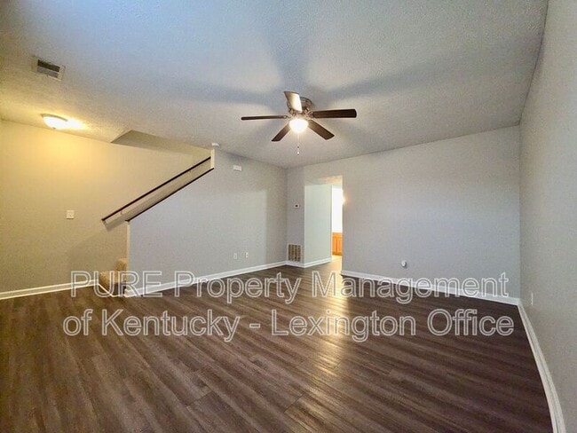 Building Photo - 1004 Whipporwill Dr