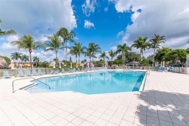 Building Photo - 10730 NW 66th St