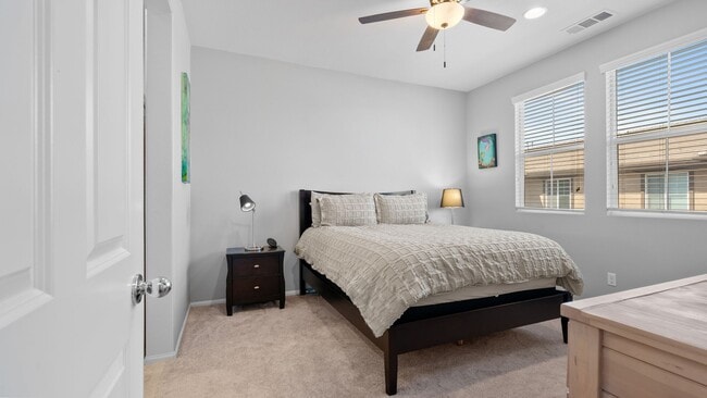 Building Photo - Beautiful 2-Bedroom, 2-Bathroom Condo with...