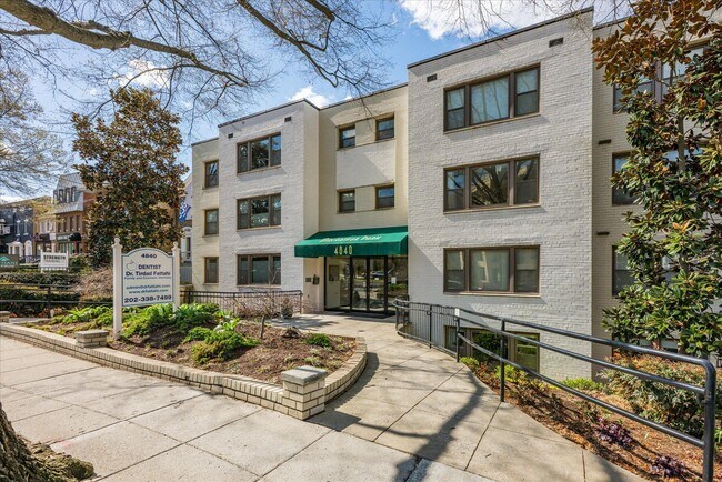 Building Photo - 4840 MacArthur Blvd NW