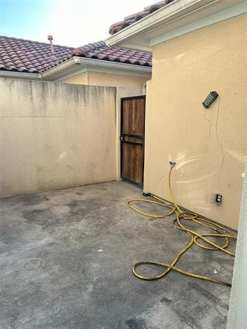 Building Photo - 453 Arbol
