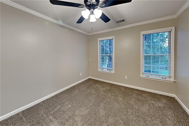 Building Photo - 215 Boca Ciega Ct