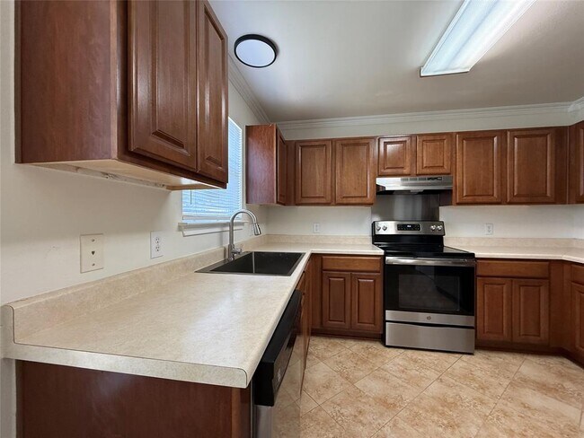 Building Photo - 307 Indian Meadow Dr