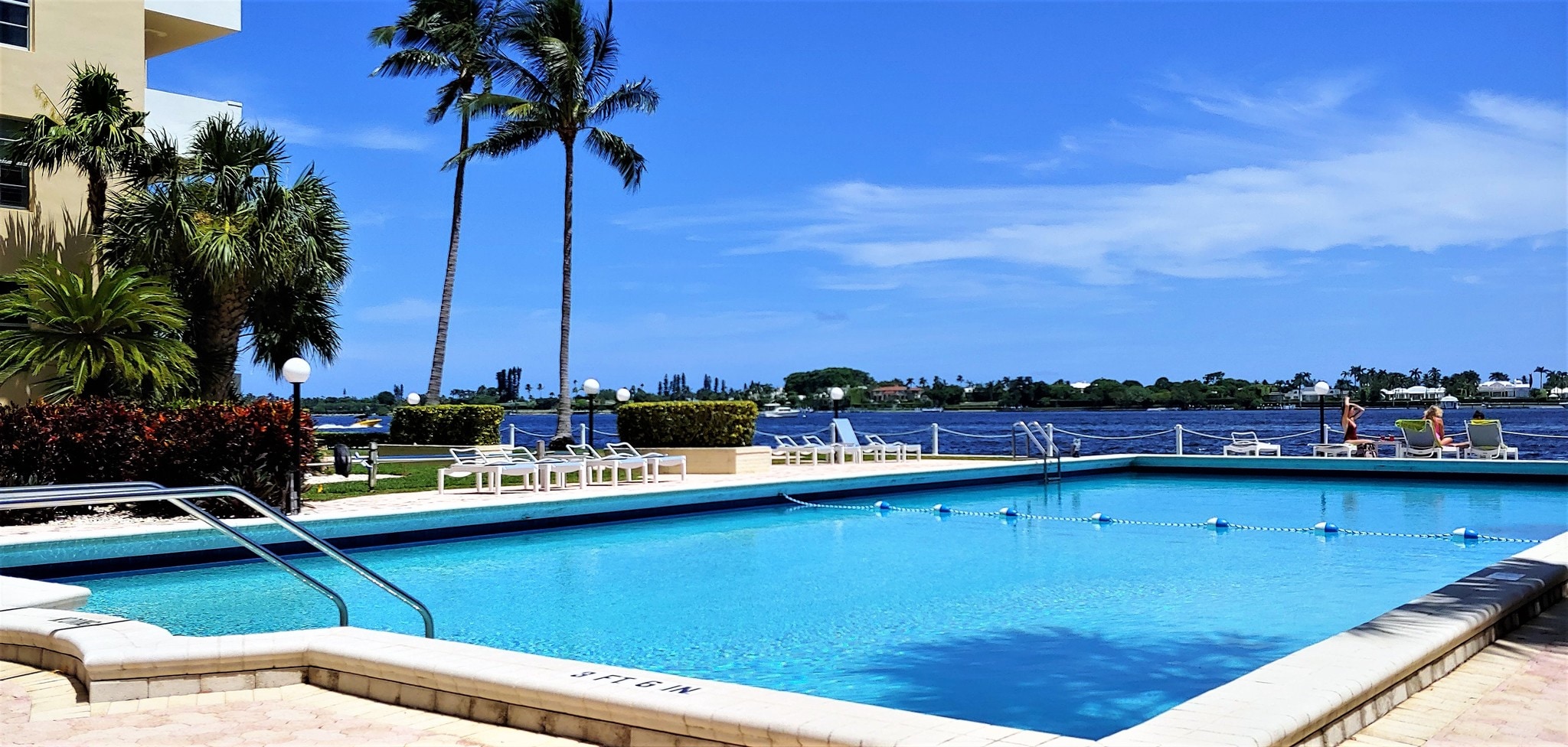 Building Photo - 2800 N Flagler Dr