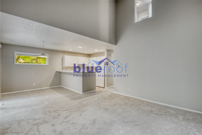 Building Photo - 520 SW 150th Ave