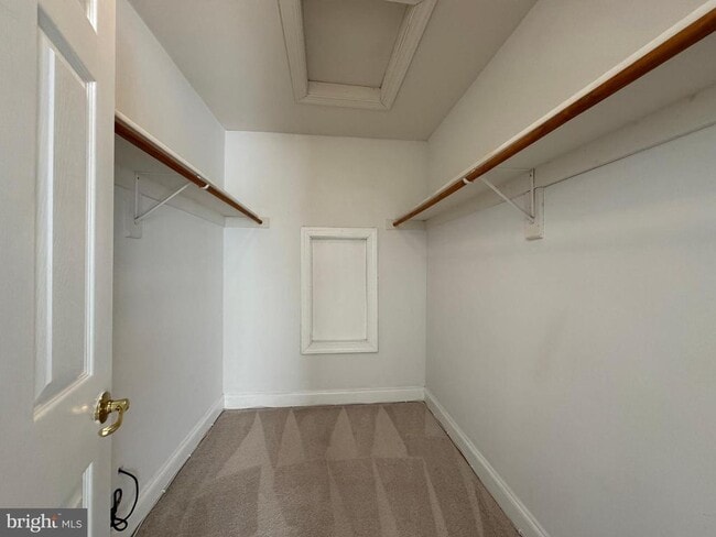 Building Photo - 13868 Piedmont Vista Dr