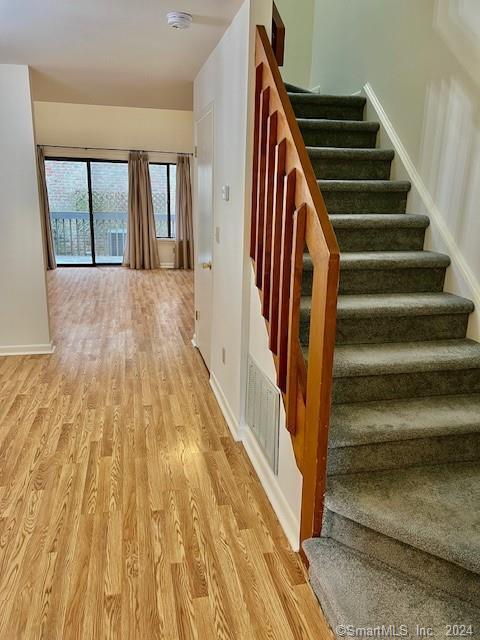 Building Photo - 2437 Bedford St