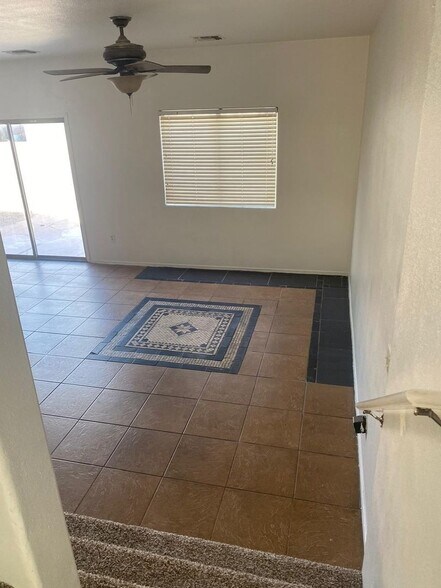 Building Photo - 7805 S Hidden Places Loop